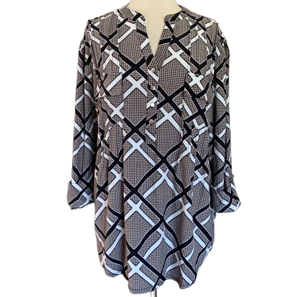 NWT Cocomo 1X Beige Black White 3/4 sleeve Plus Size women's Pintuck Blouse